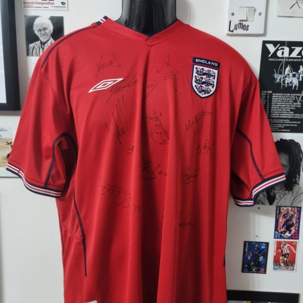 ENGLAND SIGNED SHIRT