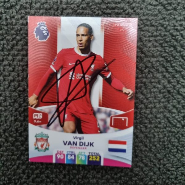 LIVERPOOL SIGNED TRADING CARDS